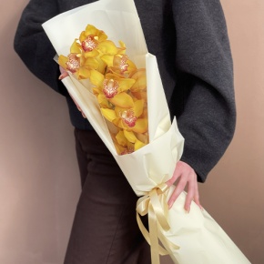 Букет из желтой орхидеи в Дмитрове