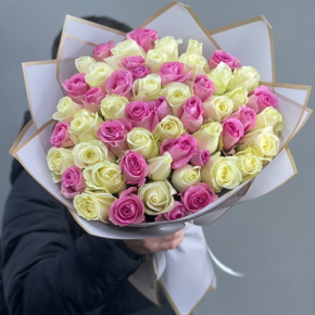 Букет из 51 розы микс  (40 см) в Дмитрове