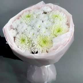 Букет из микса белых хризантем Магнум  в Дмитрове