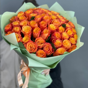 Букет из 71 огненной розы (40 см) в Дмитрове