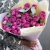 Букет "Малиновый бисквит" из кустовых и пионовидных роз и эвкалипта в Дмитрове
