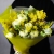 Букет из ранункулюсов и мимозы в Дмитрове